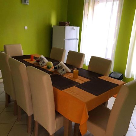 Kristaly Apartmanhaz Sárvár Exterior foto