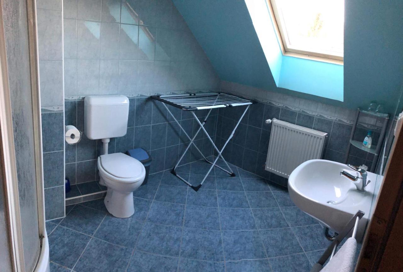 Kristaly Apartmanhaz Sárvár Exterior foto